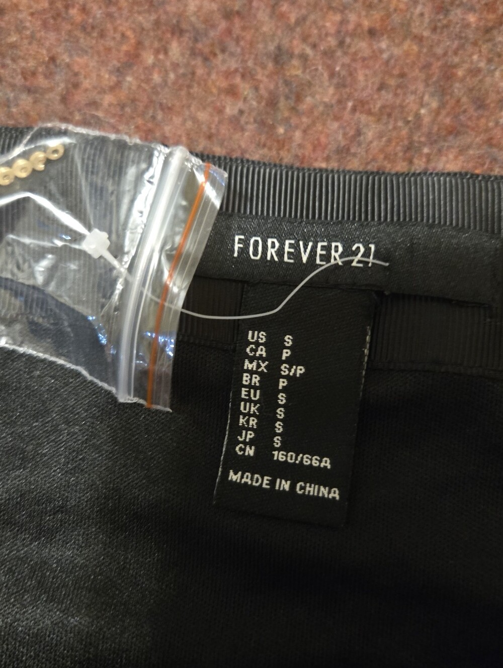 New! Forever 21 Sequin Mini Skirt Gold & Black Size Small Lined Zip Side - Picture 6 of 11